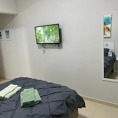 Apartamento - Ubatuba - Toninhas - 350 passos da praia - 350 steps to the beach - Costa Verde-2